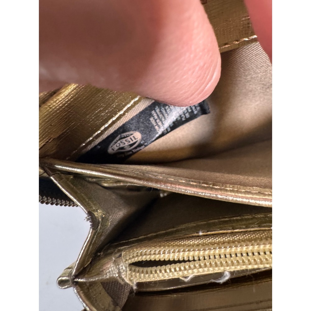 Fossil Metallic Gold Leather Star Garland Zip Around Clutch Wallet Blue Trim - Picture 8 of 8